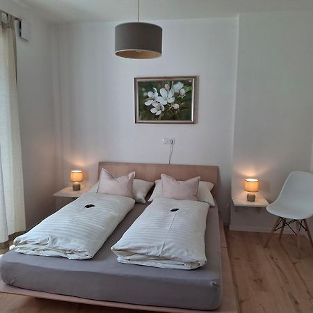 Haus Hafner Sonniges Apartment Terlano Esterno foto